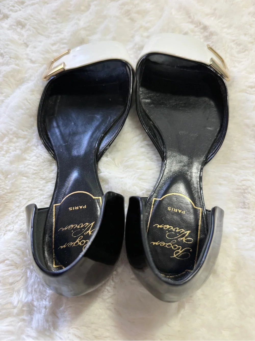 Roger Vivier Patent Leather D’Orsay Flats Black Ivory Gold Buckle 35 US 5